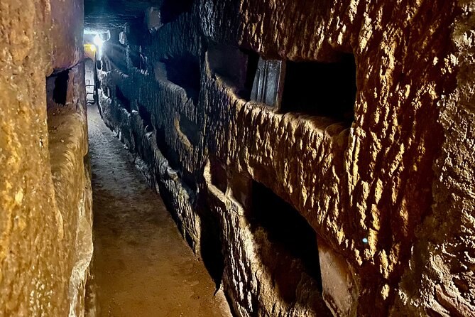 Small Group Express Tour of Roman Catacombs with Transfer
